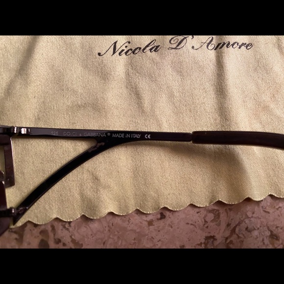 DOLCE & GABANNA SUN GLASSES never used with case - Picture 7 of 8